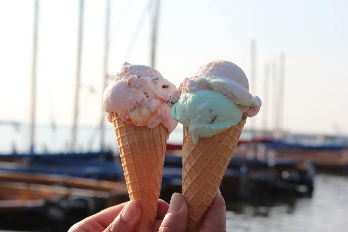 Meglio scegliere il gelato in cono o quello in coppetta