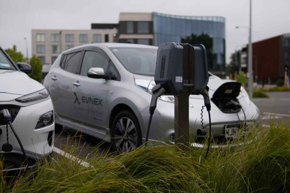 colonnina per ricarica auto elettrica