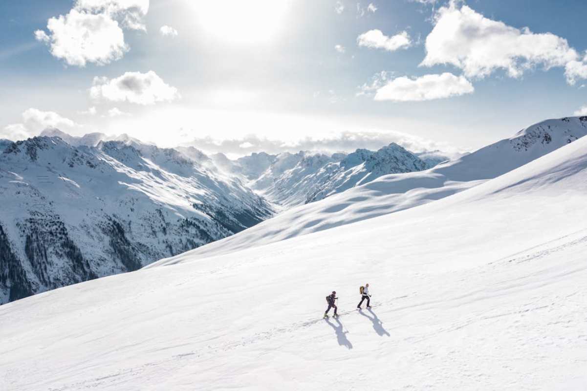 montagna innevata