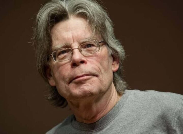 lo scrittore stephen king in primo piano